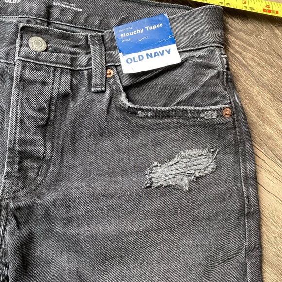 NWT Old Navy Women’s Black Slouchy Taper Jeans Size 4 - Picture 6 of 9